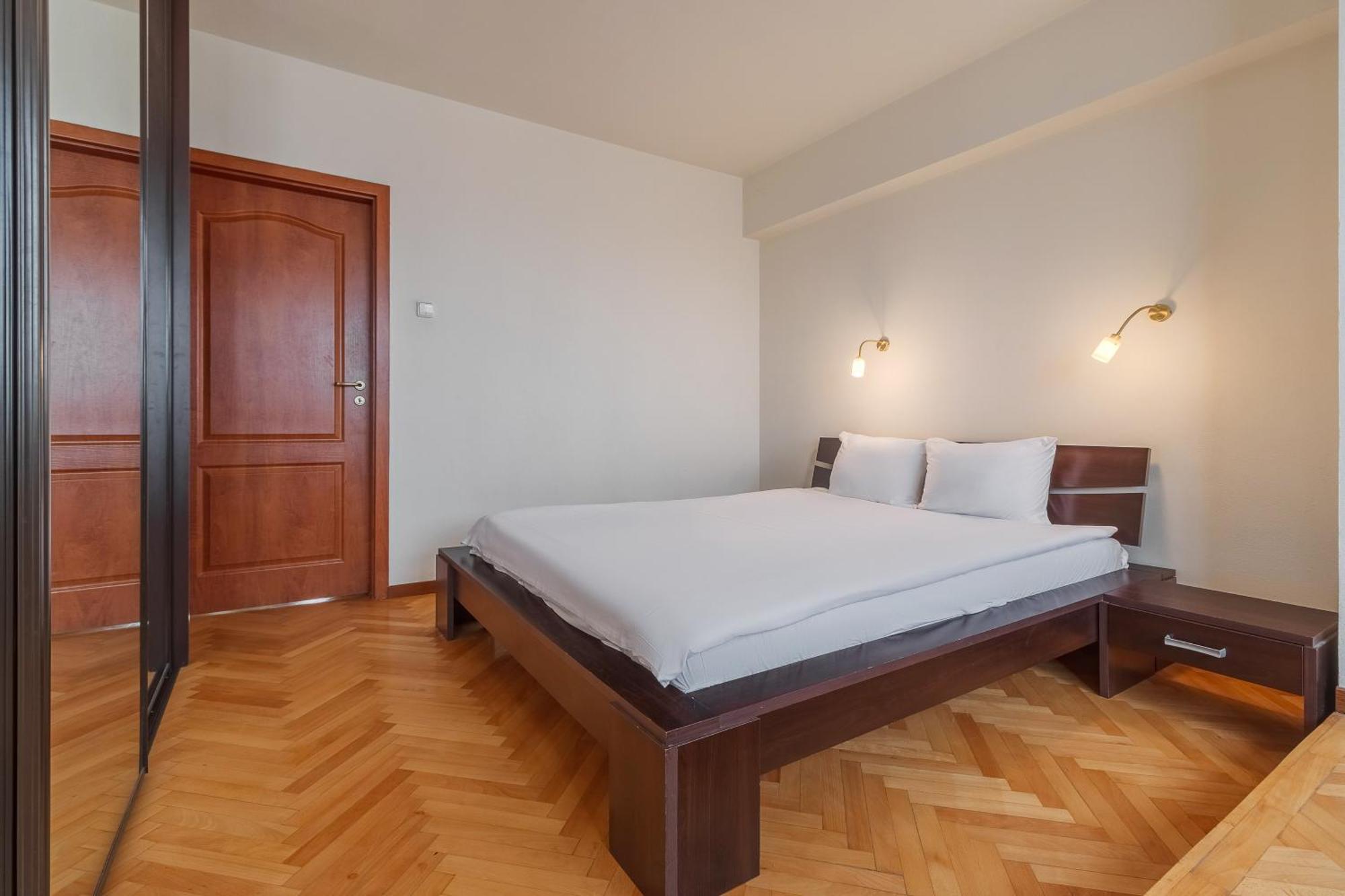 Apartamento Scala Flat Oradea Exterior foto