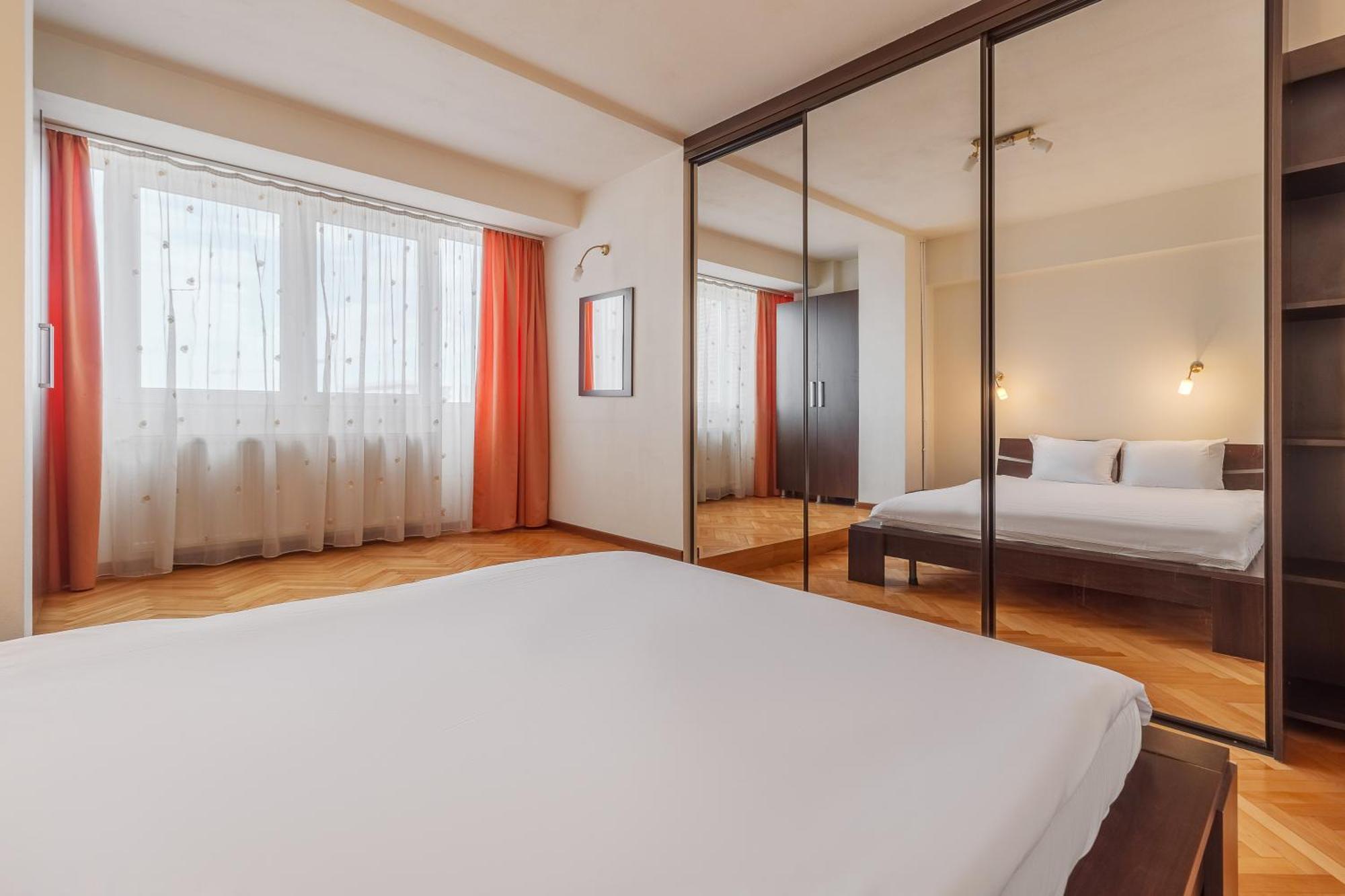 Apartamento Scala Flat Oradea Exterior foto