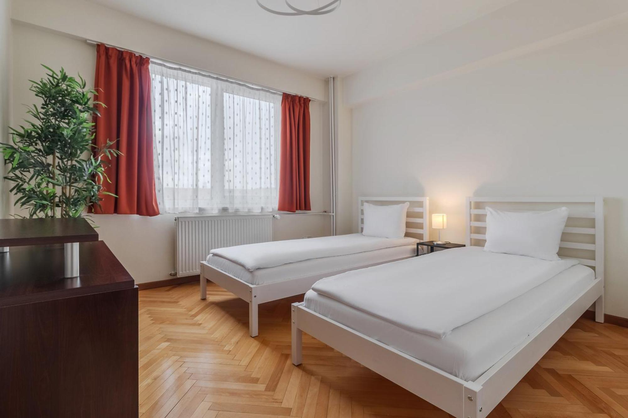 Apartamento Scala Flat Oradea Exterior foto